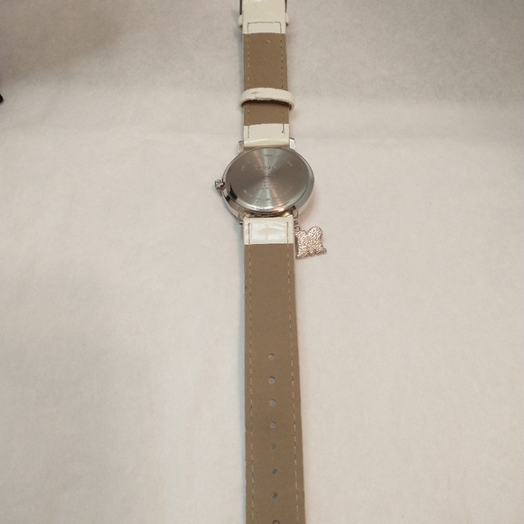 Minnie Mouse Charm Watch - Picture 4 of 10